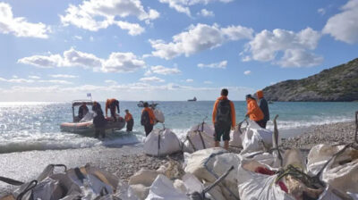 Ο «Τυφώνας» θα επιστρέψει για να ολοκληρώσει τον δεύτερο κύκλο καθαρισμού σε Άνδρο, Τήνο, Μύκονο, Σύρο και Νάξο