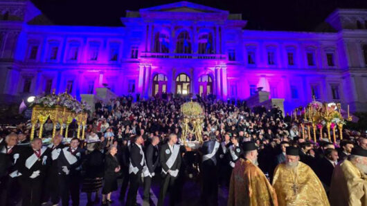 Σύρος: Πάσχα με 100% πληρότητες – Όσα δήλωσε ο Δήμαρχος Αλ. Αθανασίου για τον Πάπα και τα λιμενικά τέλη (video)