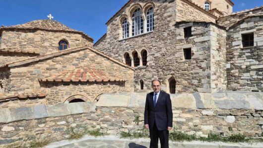 Μήνυμα Δημάρχου Πάρου Κωνσταντίνου Μπιζά για το Πάσχα
