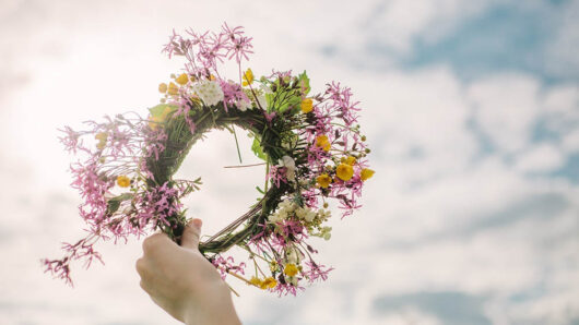 Καιρός: Οι πρώτες προγνώσεις για την Πρωτομαγιά – Που θα έχουμε βροχές