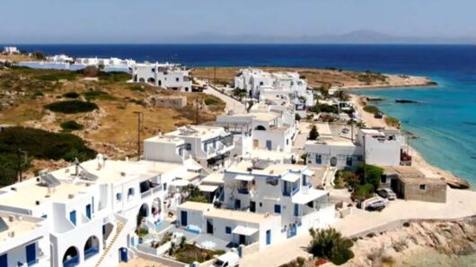 Κουφονήσια: Νέα οικοδομική άδεια για την επένδυση της Intracom – Δύο ξενοδοχεία με 163 κλίνες