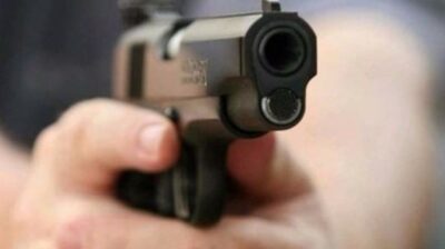 Συλλήψεις σε Σαντορίνη, Τήνο και Μήλο για άσκοπους πυροβολισμούς, οπλοκατοχή, χρήση βεγγαλικών και παράβαση σε κατάστημα