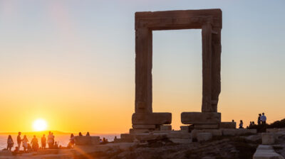 Σύρος και Νάξος ανάμεσα στους πιο αυθεντικούς προορισμούς του κόσμου για το 2026