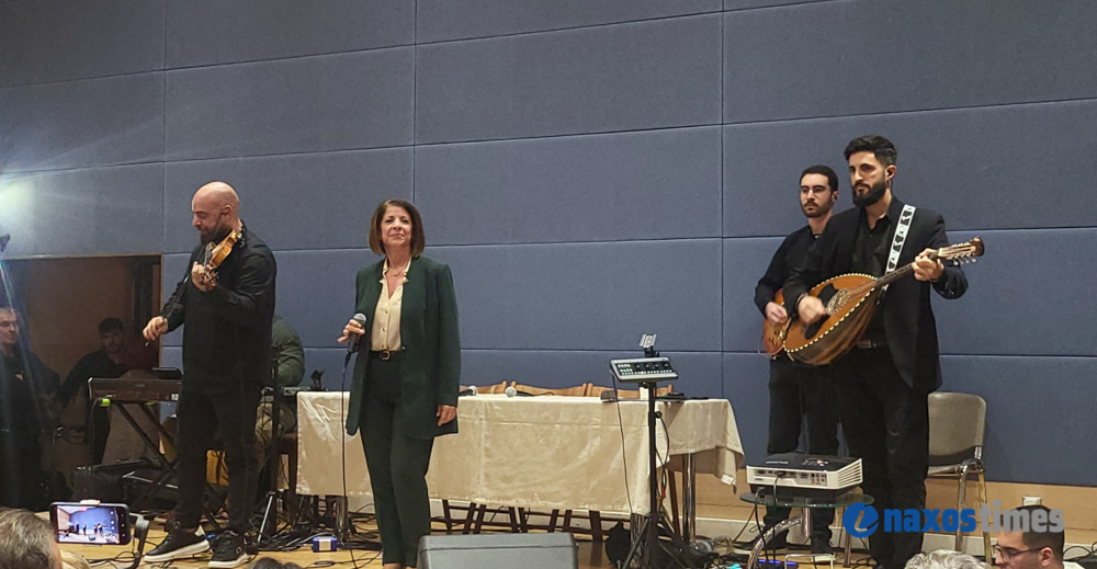 Θανάσης Περιστεράκης