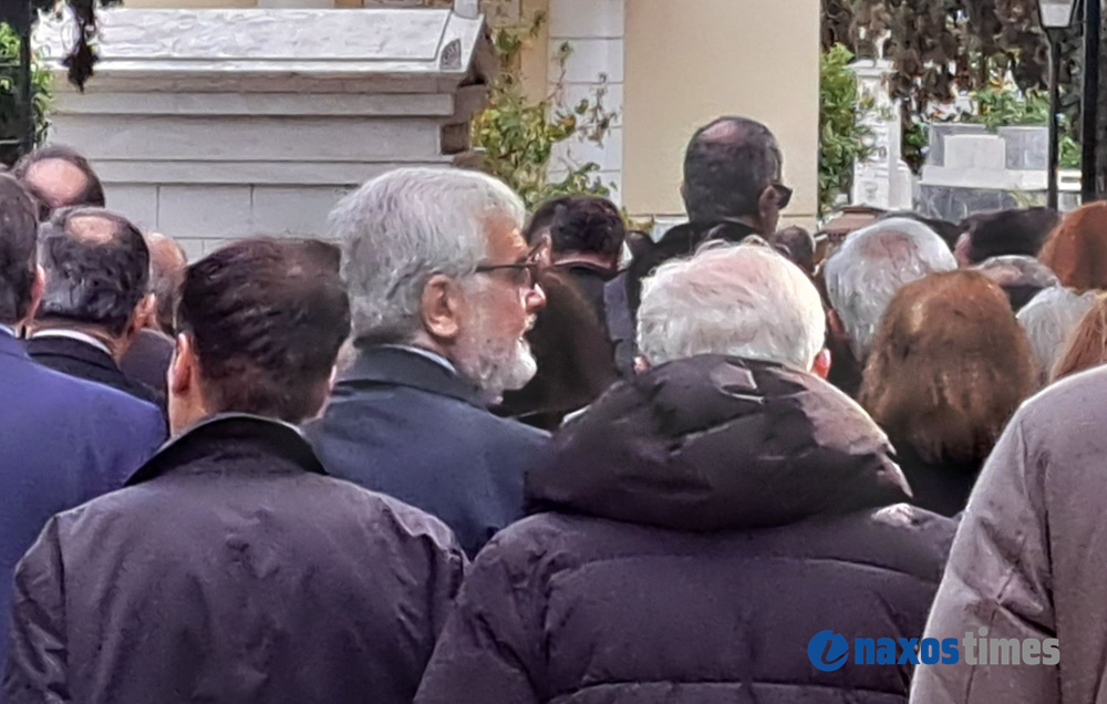 Κηδεία Μανώλης Πρωτονοτάριος