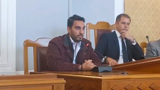 Αντώνης Χάλαρης: «Οι Κυκλάδες αντιμετωπίζονται ως ο αόρατος συγγενής του κράτους»
