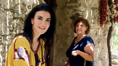 Πώς η υφαντική τέχνη στη Νάξο φωτίζει το μέλλον μέσα από το παρελθόν