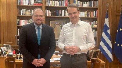 Συνάντηση Φίλιππου Φόρτωμα με τον Πρωθυπουργό για Κυκλάδες και Απόδημο Ελληνισμό