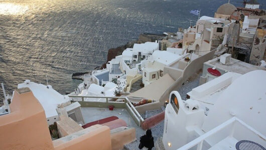 «Σεισμο-ηφαιστειακή κρίση στη Σαντορίνη: Ένας χρόνος μετά» – Αποκρυπτογραφώντας το «σμήνος σεισμών» στην περιοχή