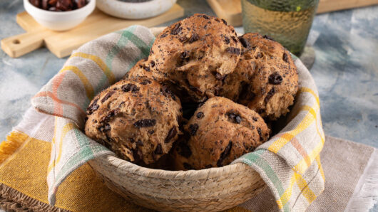 Φανταστικά αφράτα και γρήγορα ελιόψωμα