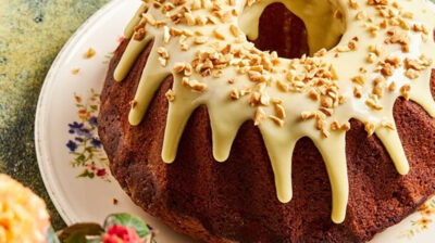 Νηστίσιμο κέικ πορτοκαλιού με γλάσο, χωρίς μίξερ