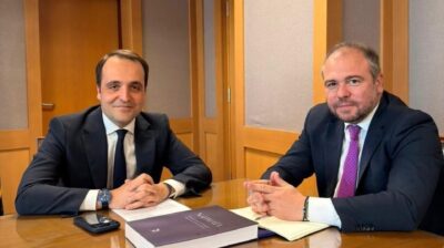 Συνάντηση Φίλιππου Φόρτωμα με τον Υφυπουργό Ψηφιακής Διακυβέρνησης για θέματα Κτηματολογίου Κυκλάδων