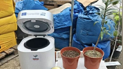 Ο «έξυπνος» κομποστοποιητής φέρνει τη βιωσιμότητα στα σχολεία του Νοτίου Αιγαίου