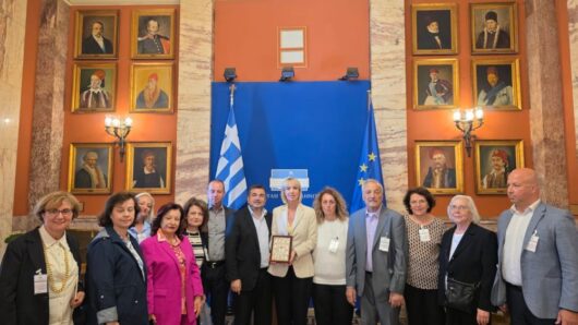 Η Κατερίνα Μονογυιού υποδέχθηκε την Ομοσπονδία Συλλόγων Μικρών Κυκλαδονήσων στη Βουλή των Ελλήνων
