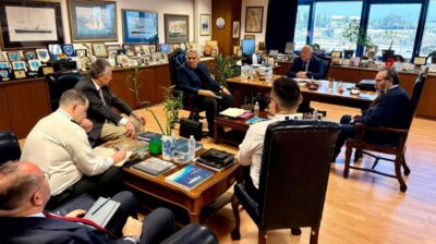 Δήμος Τήνου: Συνάντηση εργασίας του Δημάρχου Τήνου με την ηγεσία του Υπουργείου Ναυτιλίας και Νησιωτικής Πολιτικής