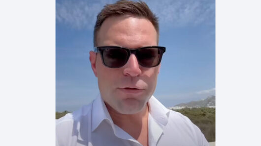 Νάξος: Στο νησί για το Πάσχα ο Στέφανος Κασσελάκης