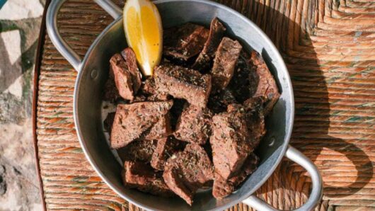 Συκώτι ψητό με θυμάρι και κρασί