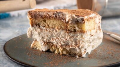 Τιραμισού με τσουρέκι