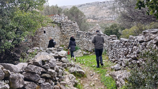 Oλοκληρώθηκε στη Νάξο η τριήμερη δράση «Ημέρες Ξερολιθιάς στο Αιγαίο»
