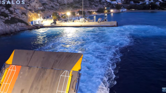 «Blue Star Naxos»: Ρεμέτζο σε ένα από μικρότερα λιμάνια του Αιγαίου, της Ηρακλειάς (video)