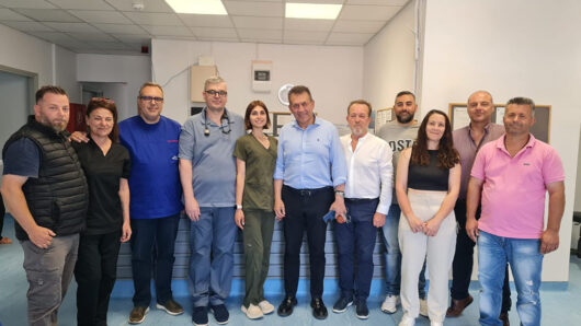 Επίσκεψη του Ιωάννη Βρούτση στο αναβαθμισμένο Πολυδύναμο Ιατρείο Κύθνου με έργα 2,5 εκατ. ευρώ
