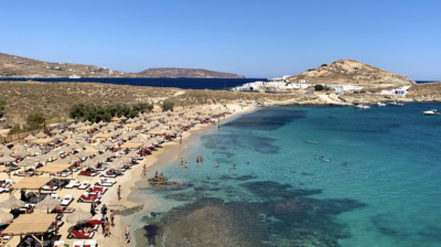Η Αγία Άννα Μυκόνου διακρίθηκε διεθνώς, όμως η φωτογραφία έδειχνε τη Νάξο