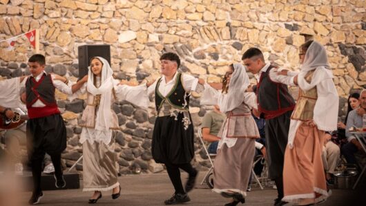 Σαντορίνη: Η 1η Γιορτή Τομάτας έγινε θεσμός – Μεγάλη συμμετοχή και μήνυμα για το μέλλον