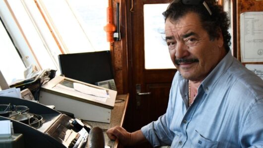 Τα «Αξοπατήματα» αποχαιρετούν τον καπετάν Γιάννη Σκοπελίτη