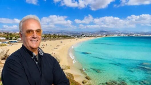 Δ. Καπούνης: «Η ραγδαία τουριστική ανάπτυξη μας οδηγεί σε πιθανή μυκονοποίηση»