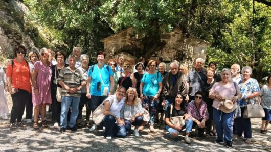 Με όμορφες αναμνήσεις επέστρεψαν τα μέλη του ΚΑΠΗ Σύρου από την τριήμερη εκδρομή στην Πελοπόννησο