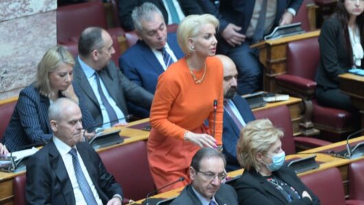 Άμεση παρέμβαση της Κατερίνας Μονογυιού για τα προβλήματα ηλεκτροδότησης στην Ίο