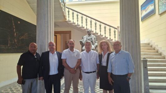 Δήμαρχος Πάρου: «Με αντιμετώπισαν ως κοινό εγκληματία» – Η πρώτη δήλωσή του μετά την προσαγωγή στη Σύρο