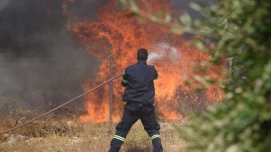 Τραγωδία στο Ρέθυμνο: Δύο πυροσβέστες νεκροί στη μεγάλη φωτιά στην Κρύα Βρύση