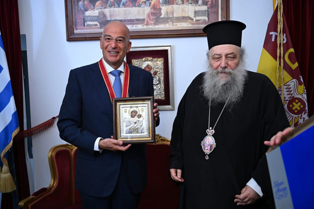 Παναγία Εκατονταπυλιανή 2026