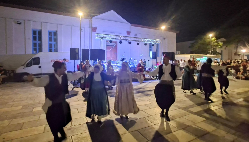 andros-festival-paradosiakon-proionton-korthi-2026