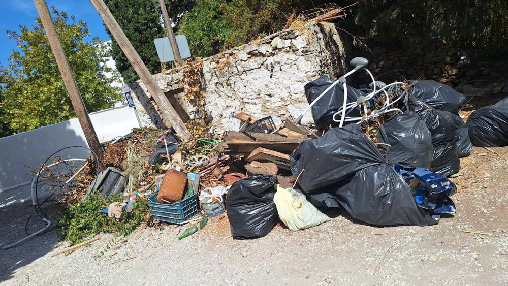 σκουπίδια Πάρος