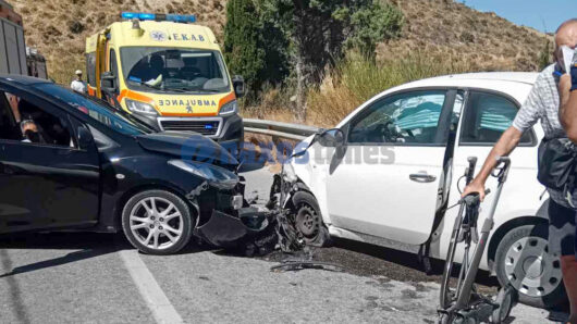 Νάξος: Νεκρή γυναίκα σε σφοδρή μετωπική σύγκρουση δύο οχημάτων (φώτος)
