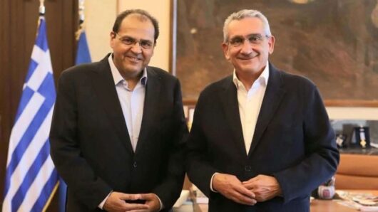 Αμοργός: Νέο Αθλητικό Κέντρο με χρηματοδότηση περίπου 2 εκατ. ευρώ – Τα έργα που συζητήθηκαν με την Περιφέρεια