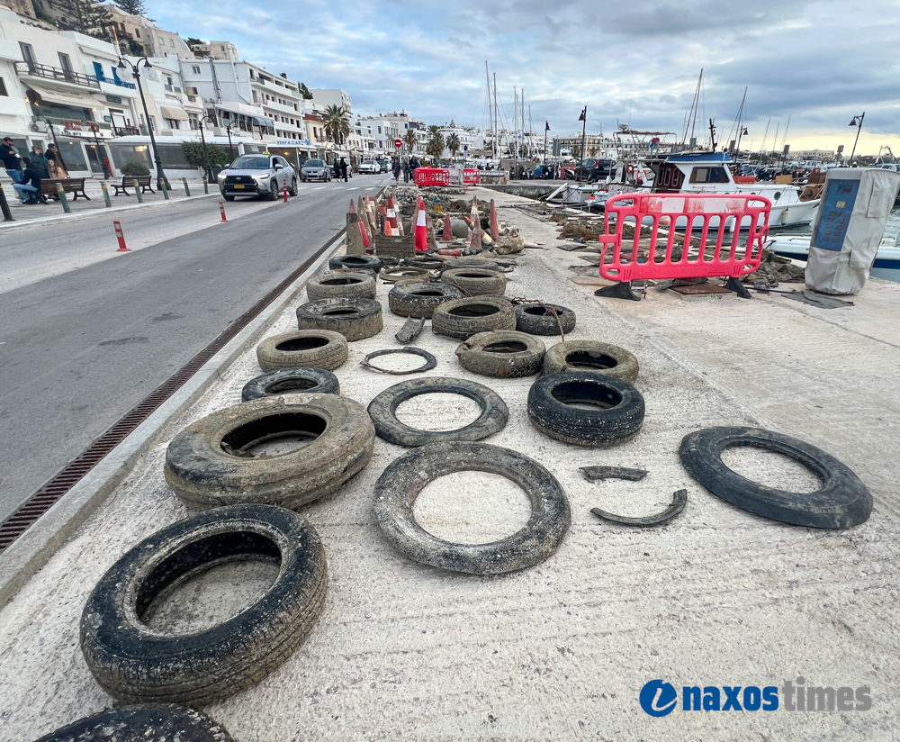 Σκουπίδια βυθός μαρίνα