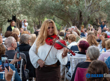 Ρεμπούτσικα Μια βραδιά κάτω από την ελιά